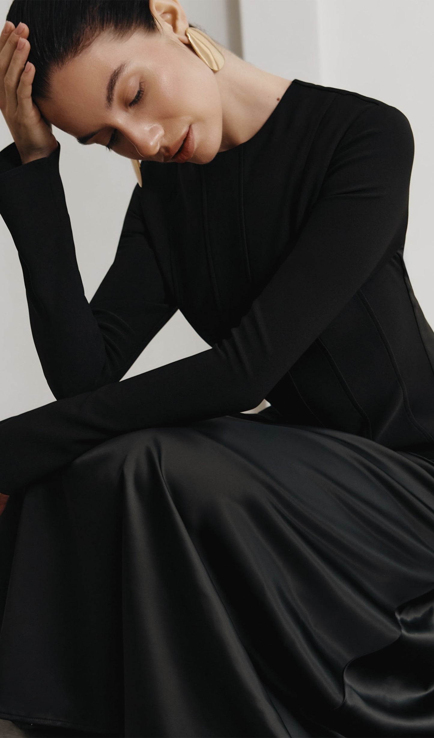 Lioren | Knitted Satin Maxi Dress