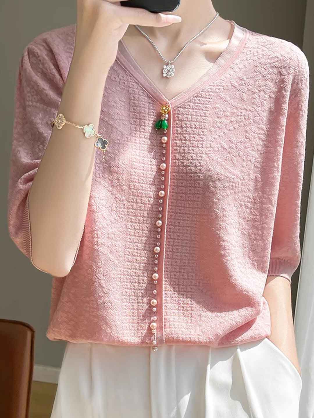 Alexis | Retro V-Neck Lantern Top