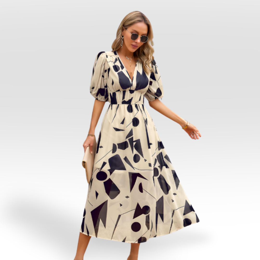 Chantal | Charming V-Neck Dress