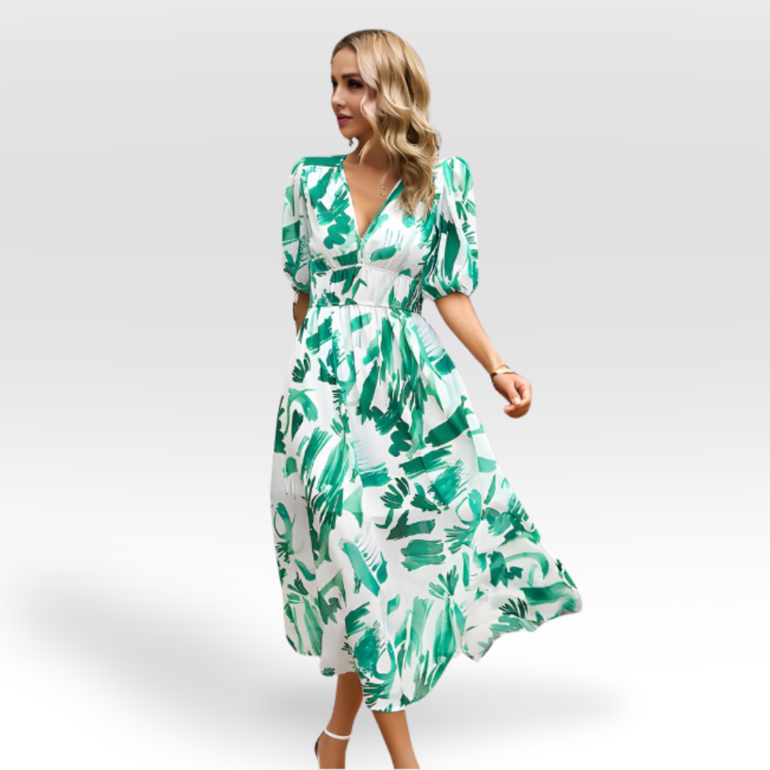 Chantal | Charming V-Neck Dress