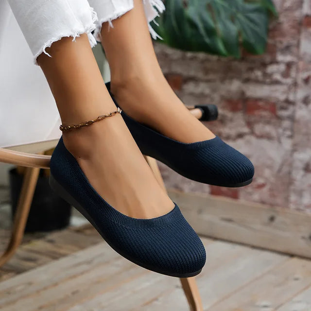 Serene | Strides Flats