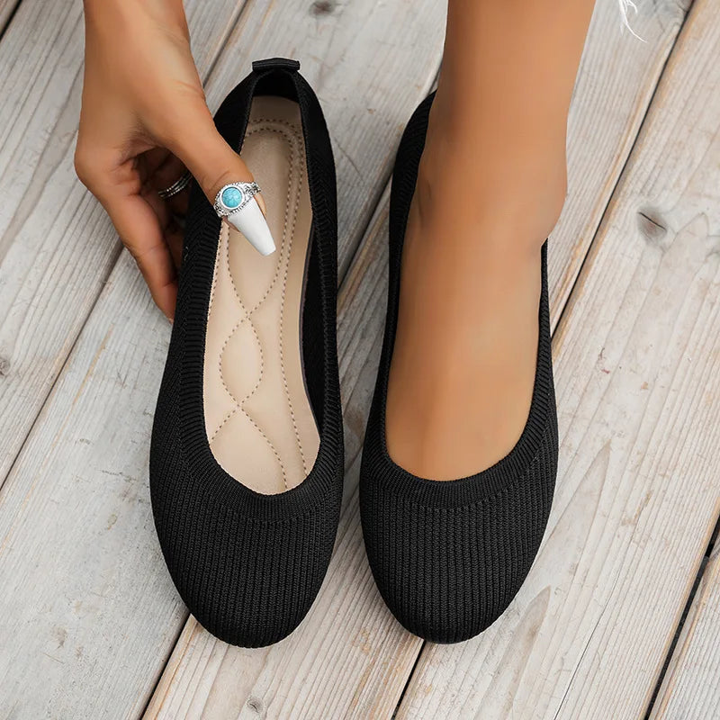 Serene | Strides Flats
