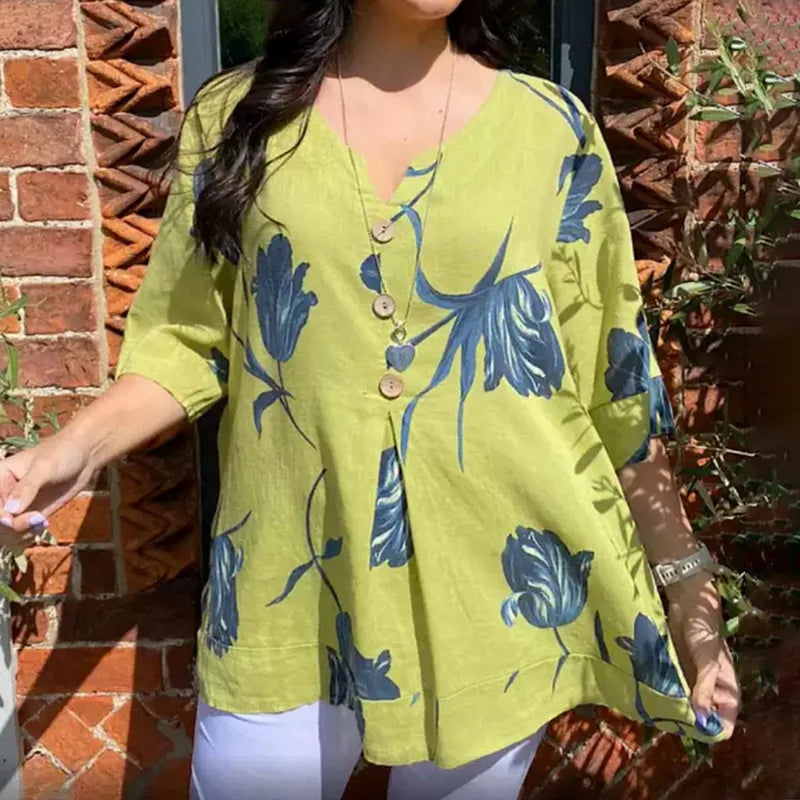 Mary | Elegant blouse with flower pattern