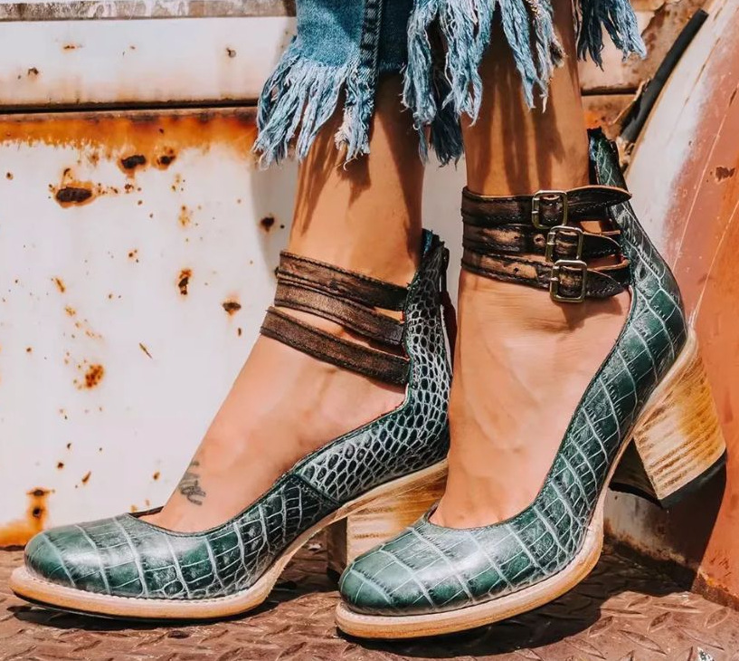 Marisas | Heels