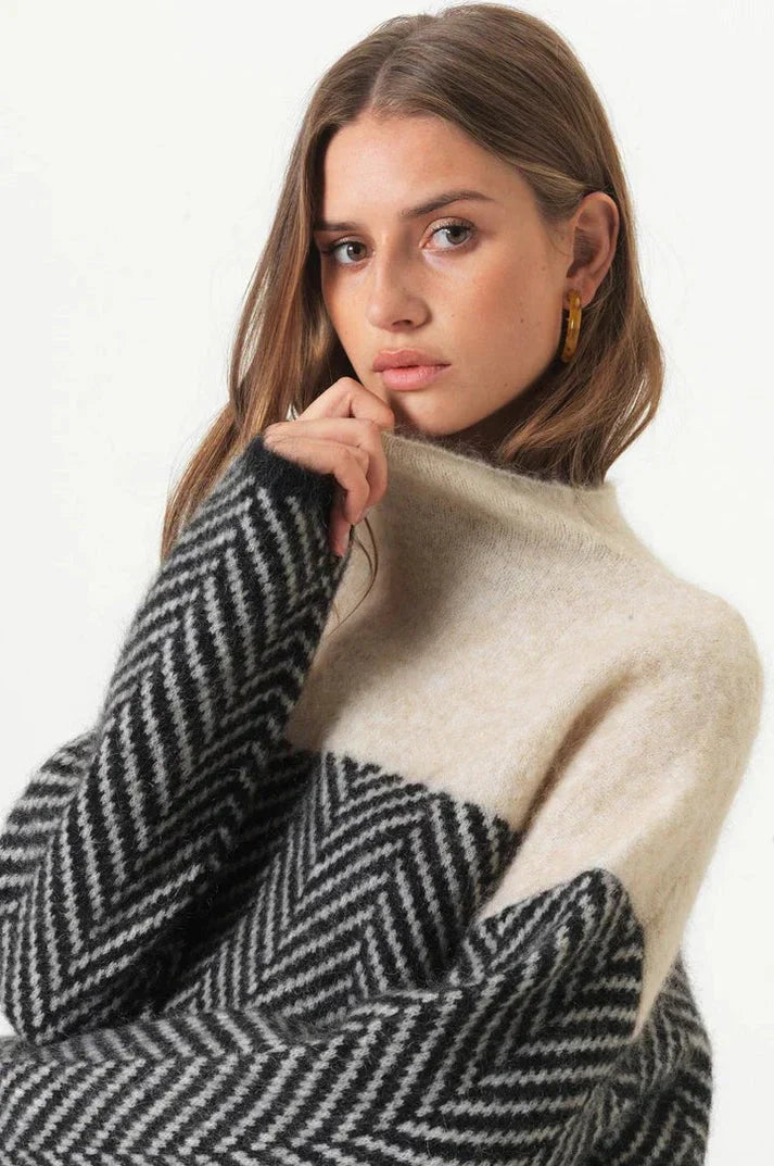 Olivia | Turtleneck